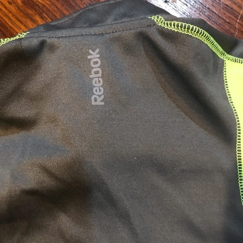 👟Reebok Athletic Jacket